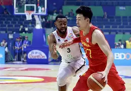 意大利杯今晚再迎强敌,深圳男篮更衣室发声,主帅态度——球迷炸锅,阵容厚度经受考验的简单介绍 意大利杯今晚再迎强敌,深圳男篮更衣室发声,主帅态度——球迷炸锅,阵容厚度经受考验的简单介绍