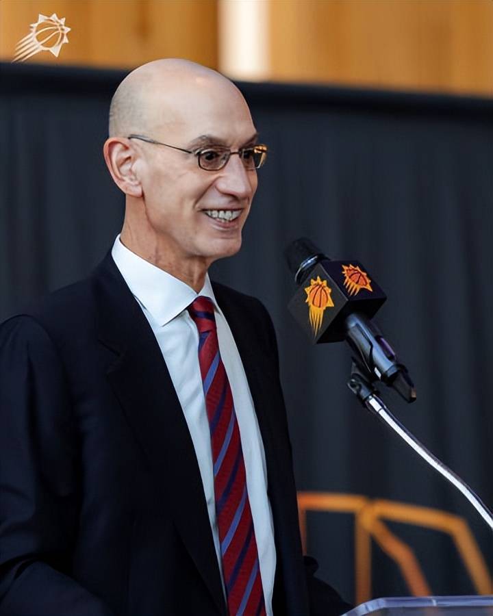 宝威网站 -窗口期托特纳姆再遭质疑风云突变菲尼克斯太阳关键时刻队长鼓劲，媒体一致点评：夏洛特黄蜂豪取连胜备战欧冠的简单介绍